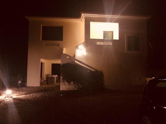 Kyparissia De Wandelboom Villa Vrises  Exterior photo