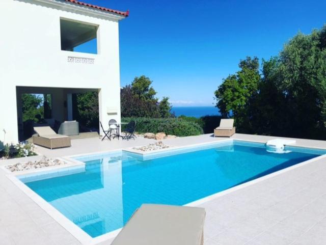 Kyparissia De Wandelboom Villa Vrises  Exterior photo